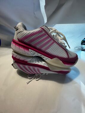 K Swiss x Lucky In Love Hypercourt Express 2 Womens Tennis Shoe size 9 new/retur